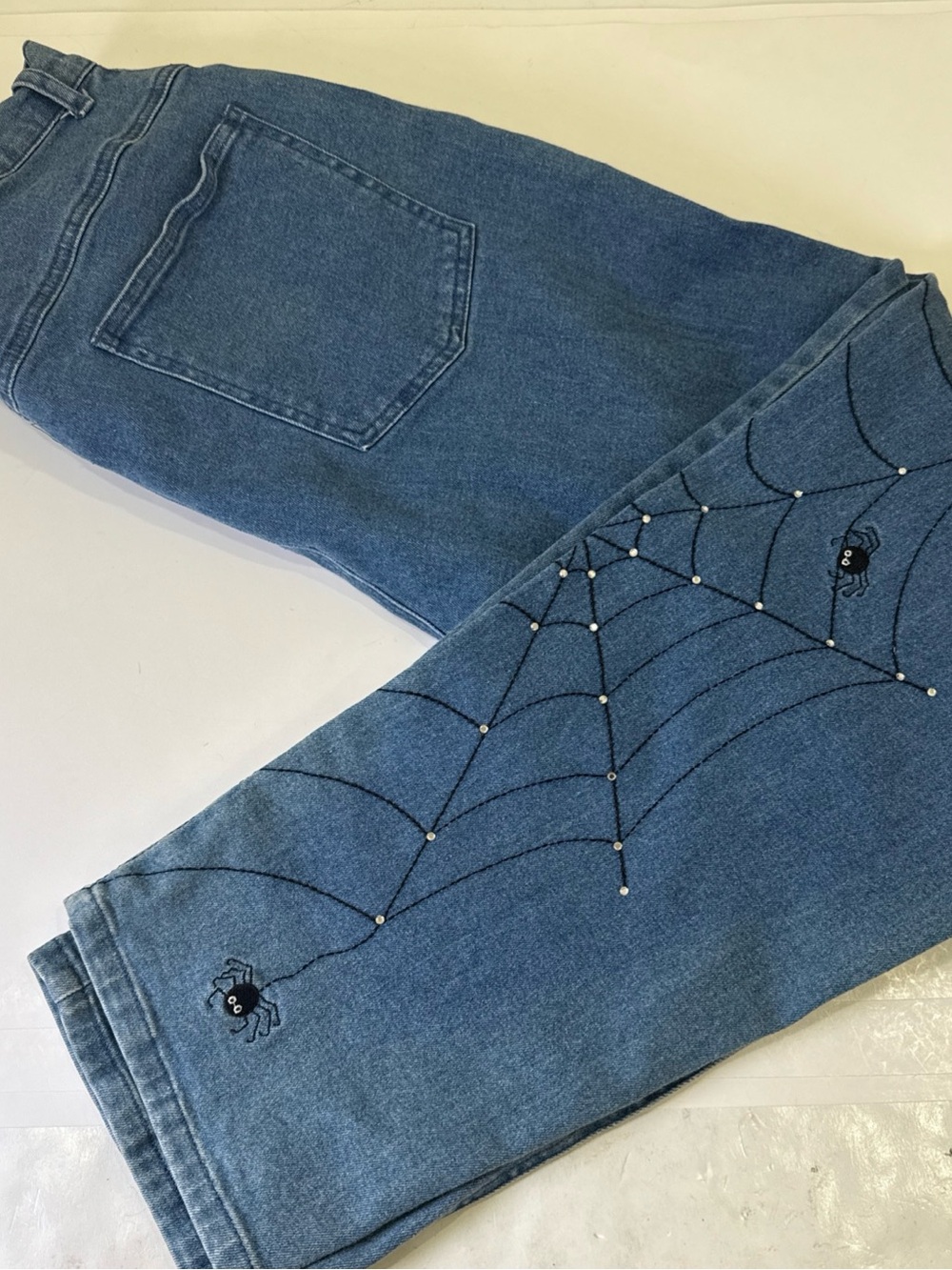 Quacker Factory Womens Spiderweb Jeans Sz 18W Embroidered Rhinestone Halloween